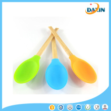 Vente en gros des outils de cuisine Food Grade Eco-Friendly Silicone Scoop